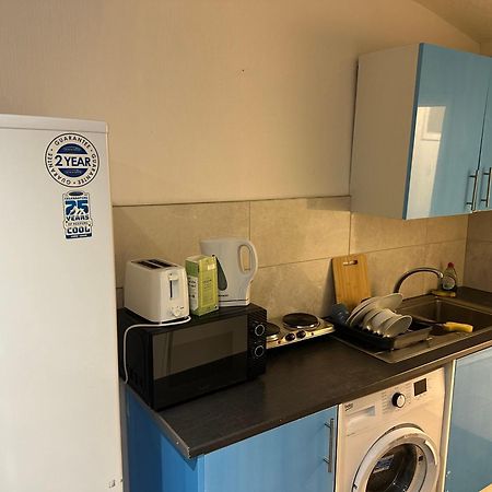 1 Bedroom Studio Central London 220 Екстер'єр фото
