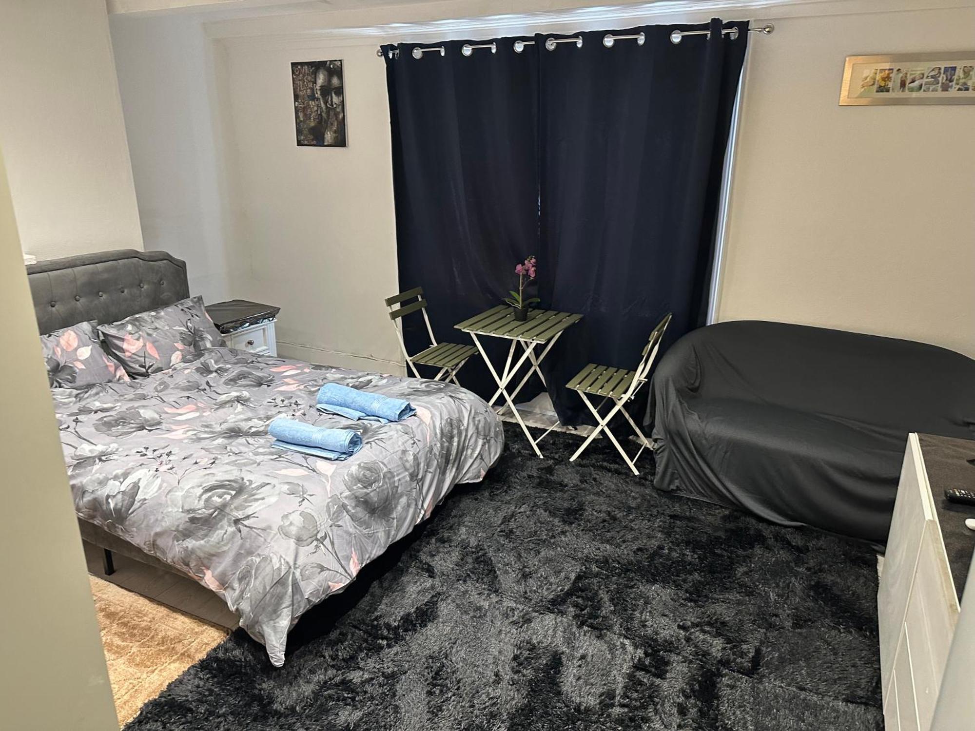 1 Bedroom Studio Central London 220 Екстер'єр фото